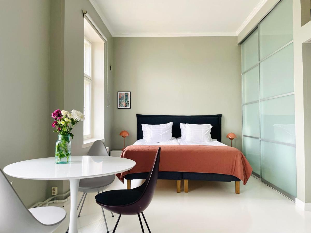 Apartemen 42 m² dengan 1 kamar tidur dan 1 kamar mandi pribadi di Pusat Kota Helsinki Bagian luar foto