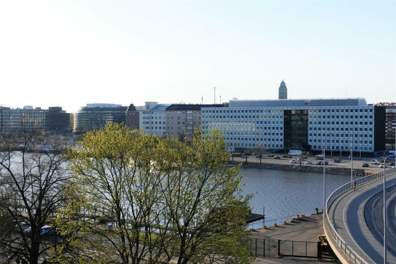 Apartemen 42 m² dengan 1 kamar tidur dan 1 kamar mandi pribadi di Pusat Kota Helsinki Bagian luar foto